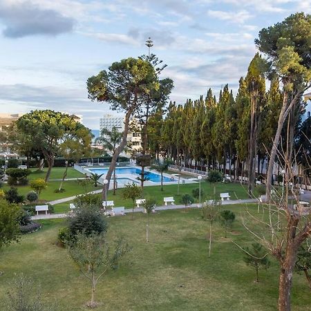 Enjoy La Carihuela Beach At 4 Min.Terrace & Pool. Torremolinos Luaran gambar